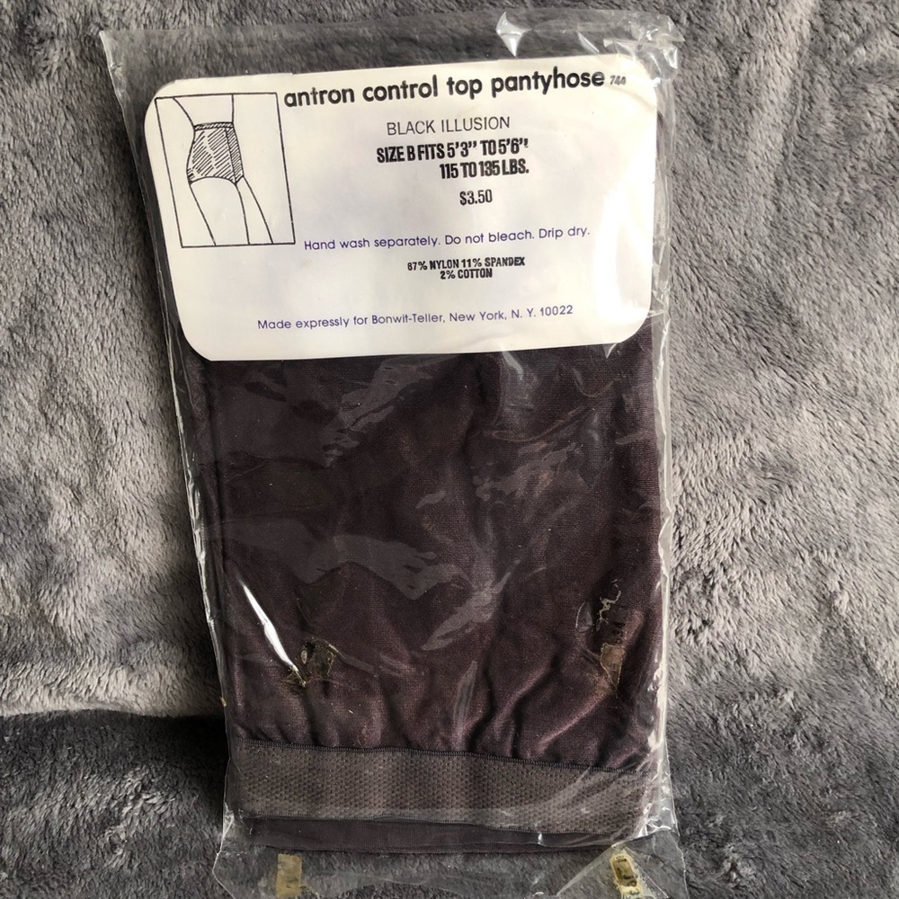 Vintage Bonwit Teller Bontell Deluxe Antron Control Top Pantyhose Black Size B - Picture 2 of 2